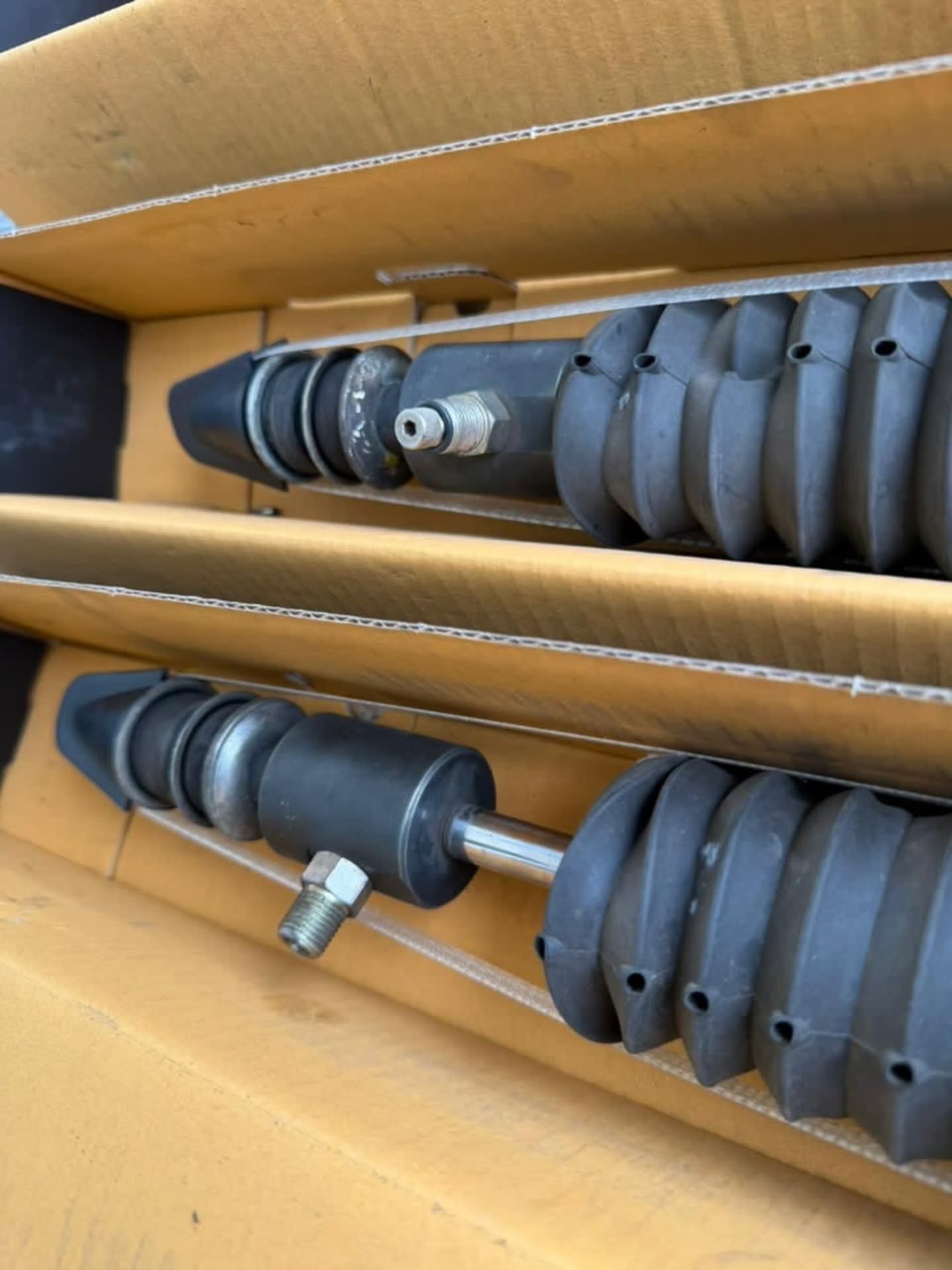 TEIN COILOVER FORTUNER thumbnail 5