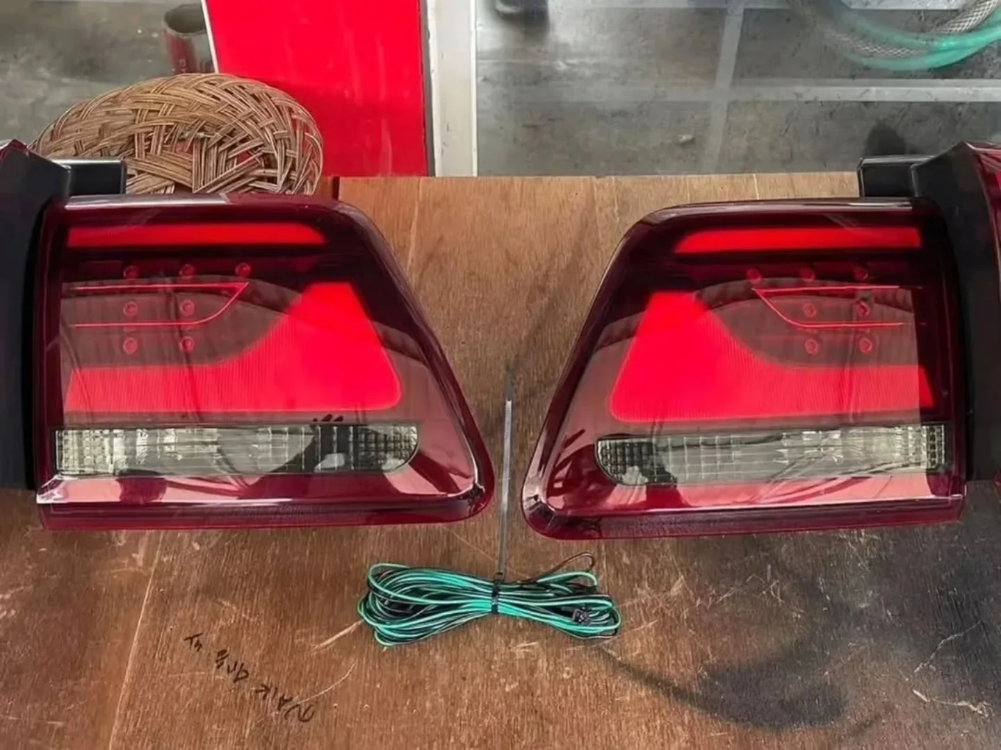 Stoplamp LC Style PnP Fortuner VNT thumbnail 3